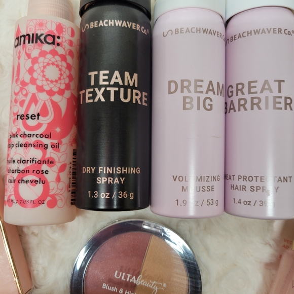 SOLD        Beauty Stocking Stuffers - Picture 11 of 11